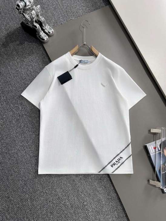 Picture of Prada T Shirts Short _SKUPradaXS-Laztx98302969